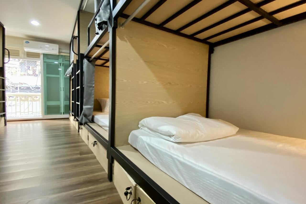 Forgotten Hostel Silom Bangkok Zewnętrze zdjęcie